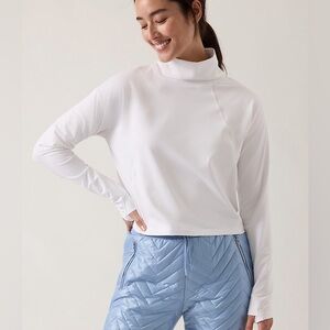 Athleta Whistler White Mock Neck Top. Size XL
